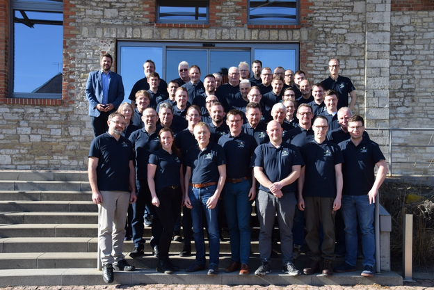 Die Vertriebsteams von RAGT Saaten GmbH und Strube D&S GmbH starten ab März 2026 in neuer Organisation. Die Vertriebsteams von RAGT Saaten GmbH und Strube D&S GmbH starten ab März 2026 in neuer Organisation.