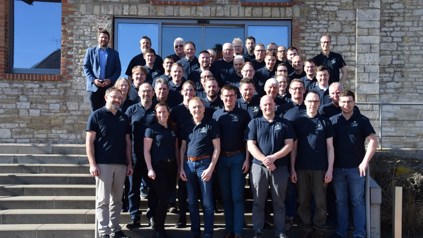 Die Vertriebsteams von RAGT Saaten GmbH und Strube D&S GmbH starten ab März 2026 in neuer Organisation.