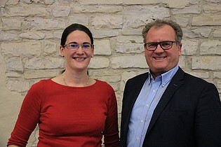 Kim Jana Dudenbostel (new Head of Sales for Central Europe, Strube D&S GmbH) and retiring Dr Thomas Engels. (©Strube D&S GmbH)
